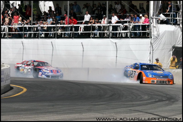 Nascar Canadian Tire GP3R 07 050