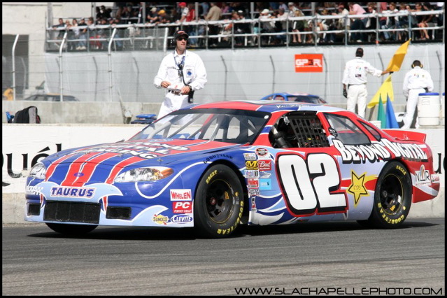 Nascar Canadian Tire GP3R 07 033