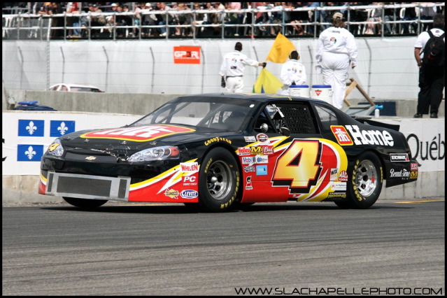 Nascar Canadian Tire GP3R 07 030