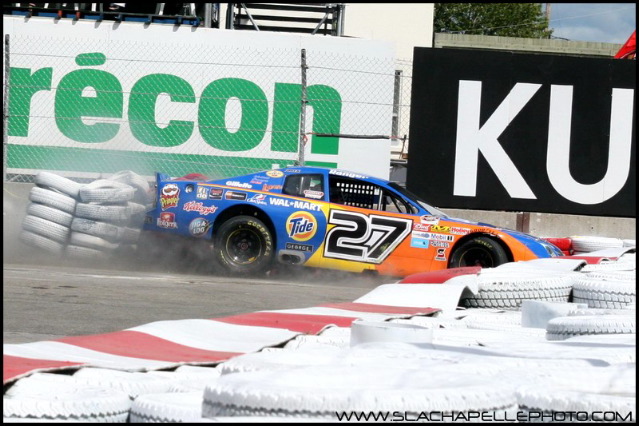 Nascar Canadian Tire GP3R 07 047