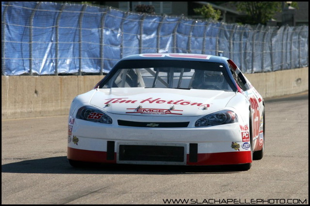 Nascar Canadian Tire GP3R 07 015